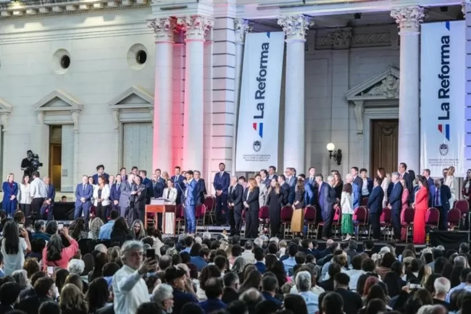 Reelección: Santa Fe reformó su Constitución y Pullaro logró su objetivo