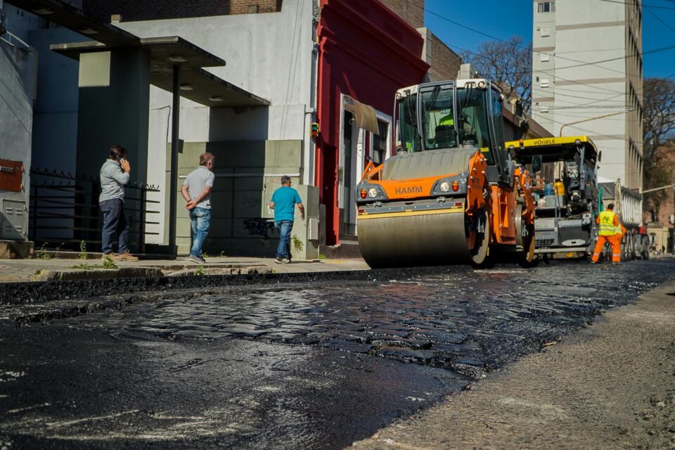 Repavimentaron un tramo de calle México