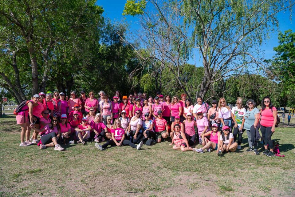 Con talleres y charlas, el Municipio instó a reforzar los controles contra el cáncer de mama