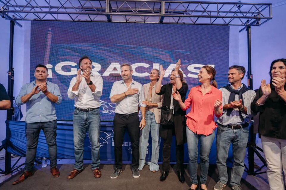 “Decidimos no volver atrás”, aseguró Frigerio tras el triunfo de la alianza que lideró en Entre Ríos “Decidimos no volver atrás”, aseguró Frigerio tras el triunfo de la alianza que lideró en Entre Ríos