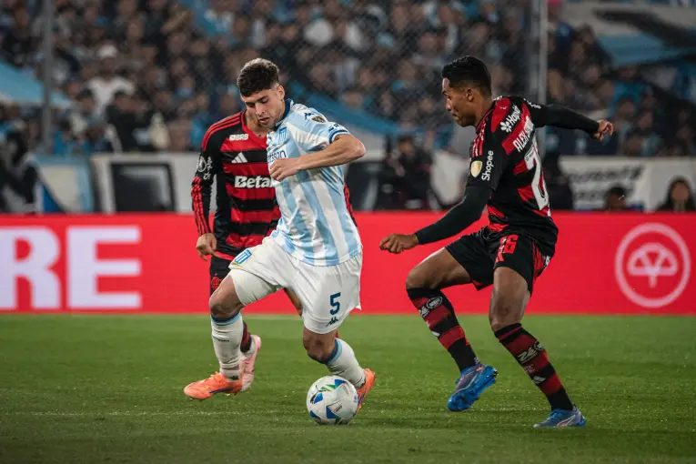 Racing empató contra Flamengo y quedó eliminado de la Copa Libertadores Racing empató contra Flamengo y quedó eliminado de la Copa Libertadores