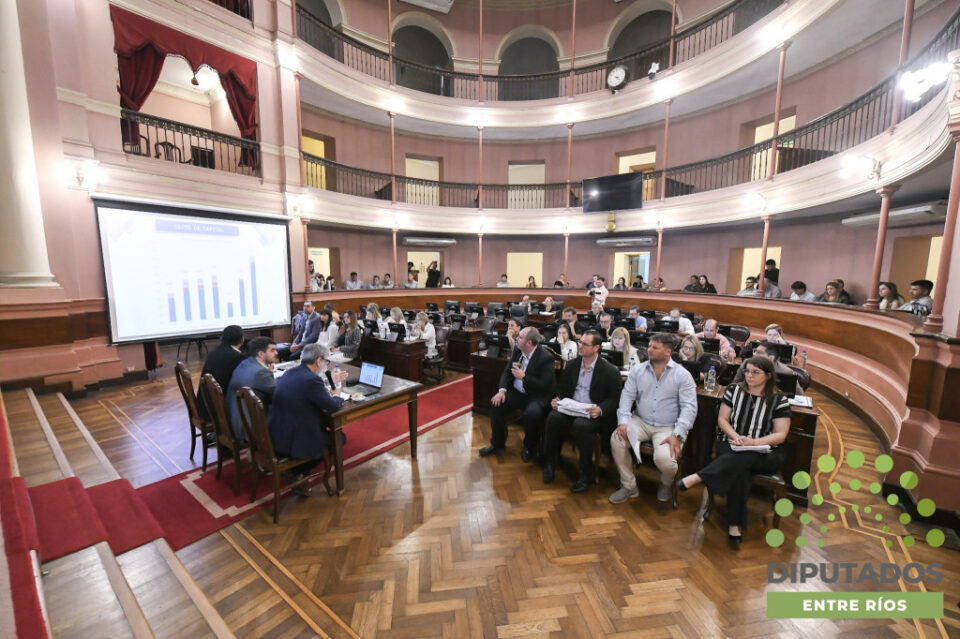 La comisión de Hacienda tiene dictamen del proyecto de Presupuesto 2026