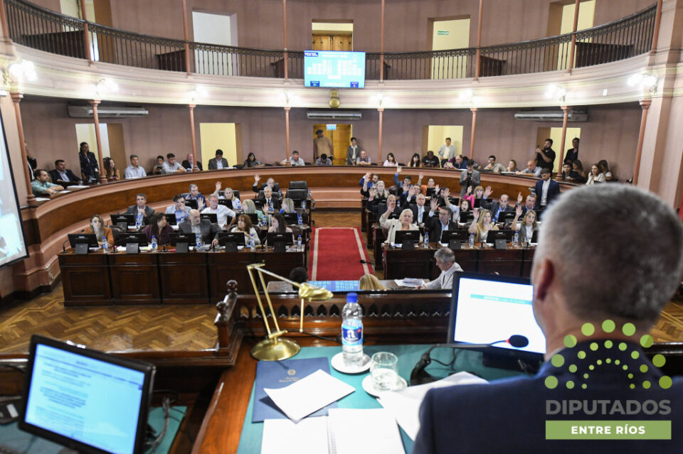 Media sanción unánime al Presupuesto 2026